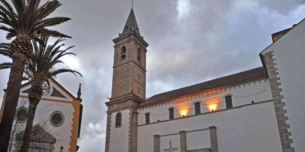 Parroquia de Santa Catalina Parroquia de Santa Catalina