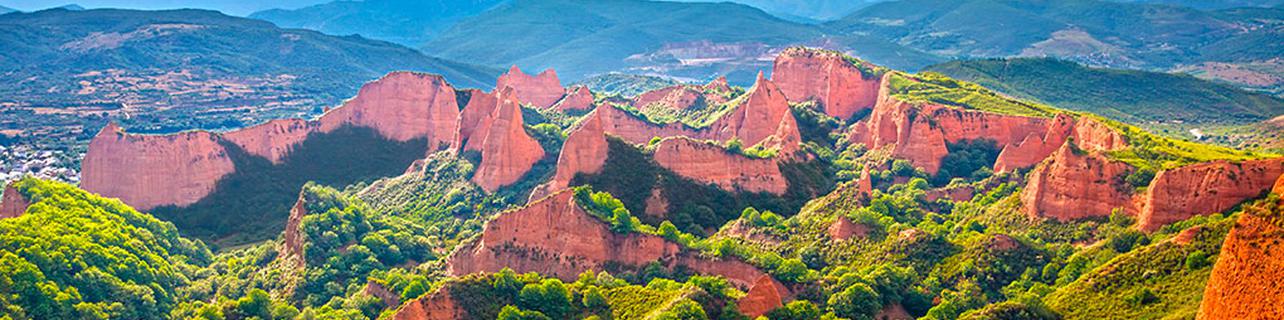 Paseo por el castañar que protege Las Médulas Paseo por el castañar que protege Las Médulas