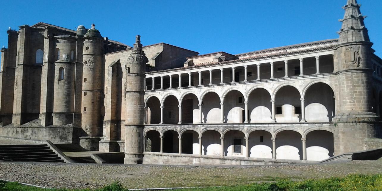 Conventual de San Benito | Guía Repsol