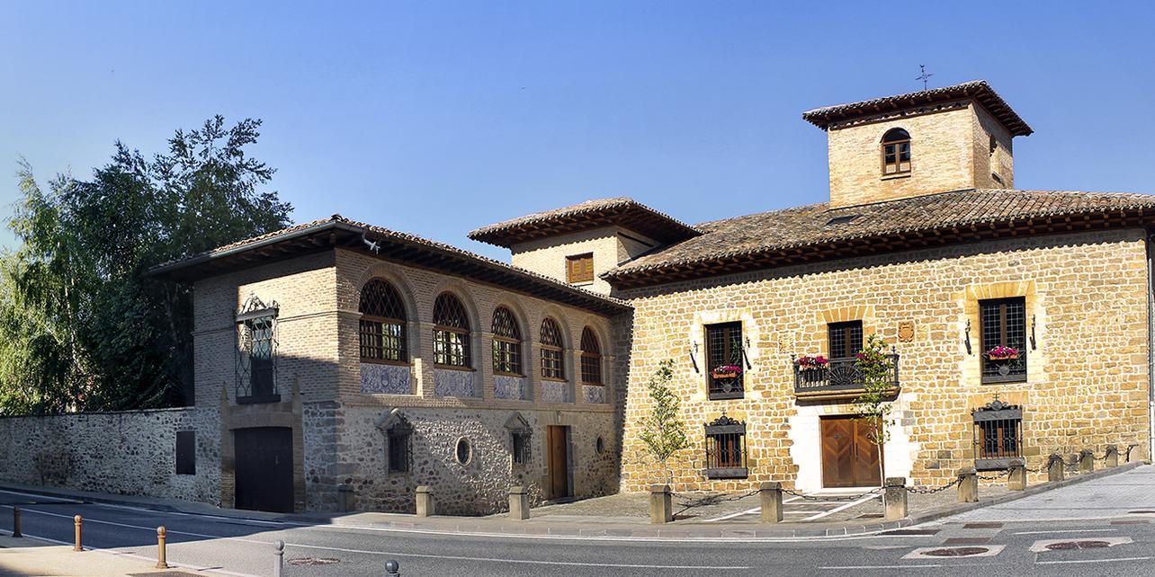 Casa Palacio de Argamasilla Casa Palacio de Argamasilla