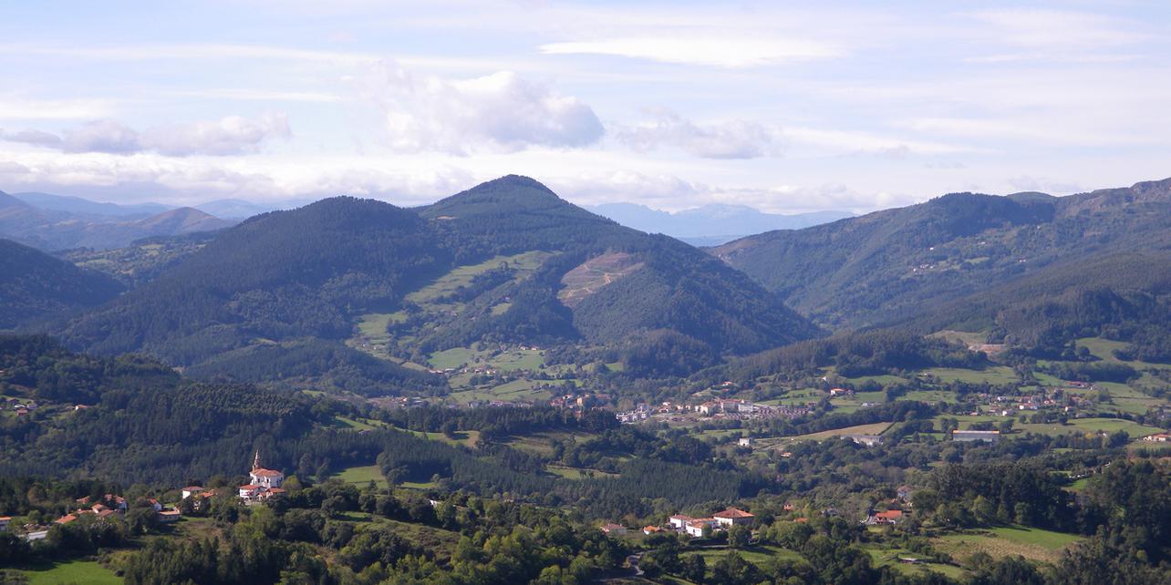 Montes Albertia y Motxotegi Montes Albertia y Motxotegi