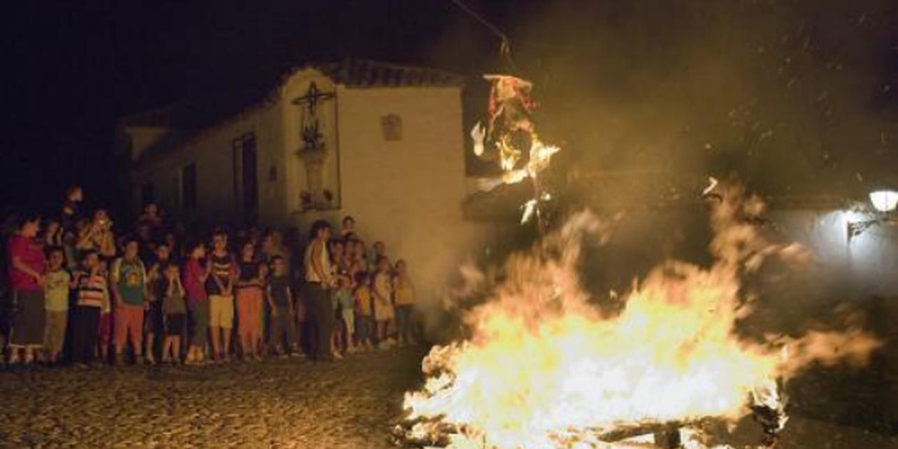 Noche de San Juan. Alcalá la Real Noche de San Juan. Alcalá la Real