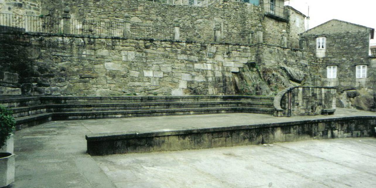 Muralla de Tui Muralla de Tui