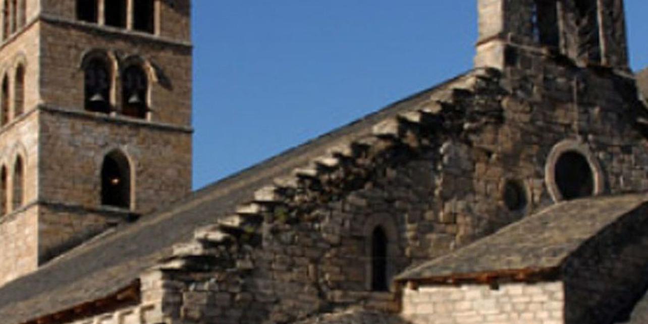 Iglesia de Santa María de Arties Iglesia de Santa María de Arties