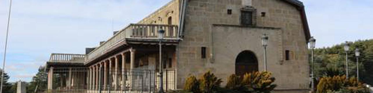 Parador de Gredos Parador de Gredos