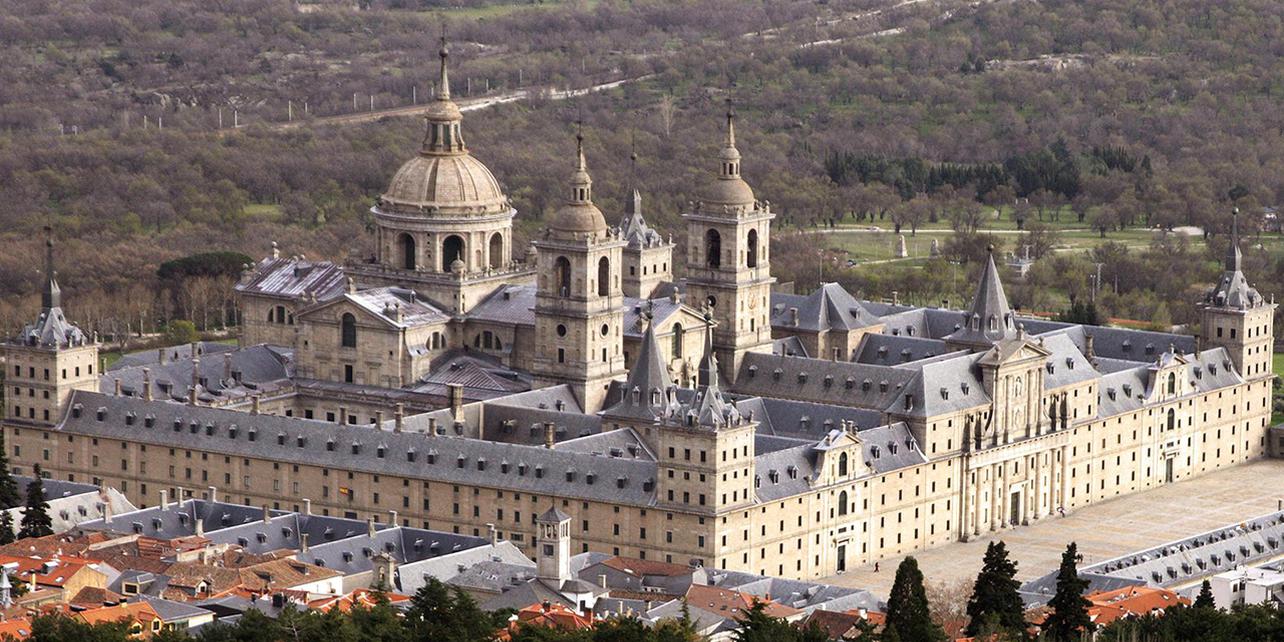 Monasterio de San Lorenzo de El Escorial Monasterio de San Lorenzo de El Escorial