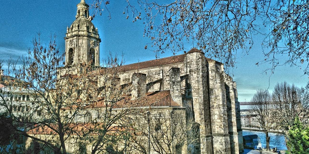 Basílica de Santa María Basílica de Santa María