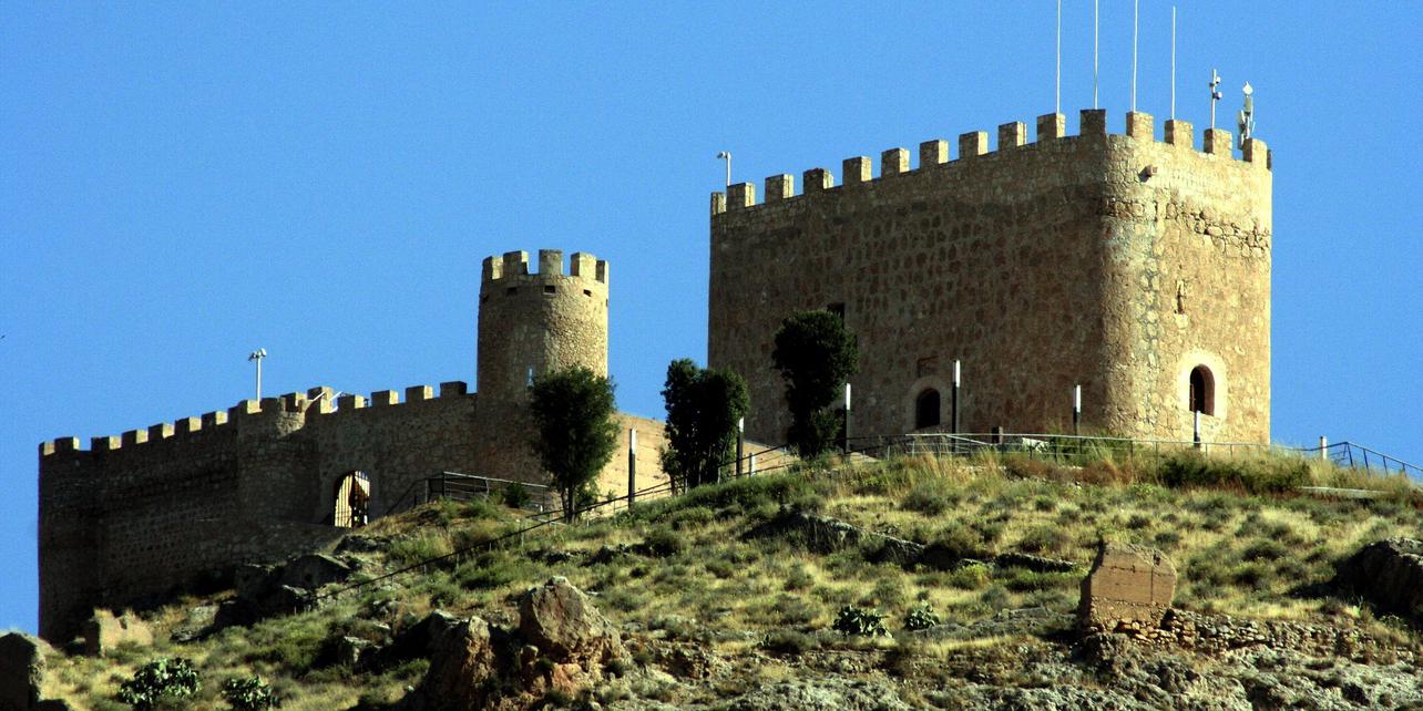 Castillo de Jumilla Castillo de Jumilla