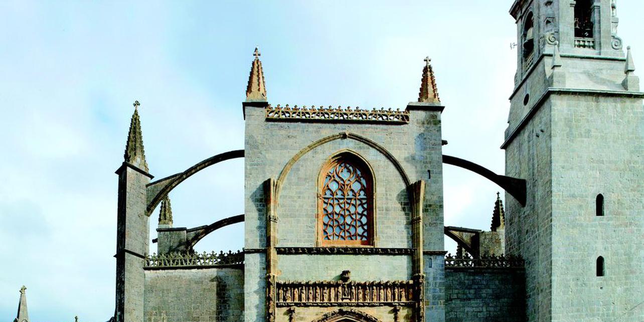 Basílica de la Asunción de Santa María Basílica de la Asunción de Santa María
