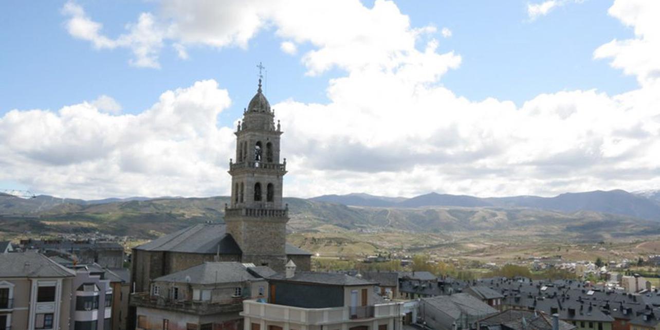 Basílica de la Encina Basílica de la Encina