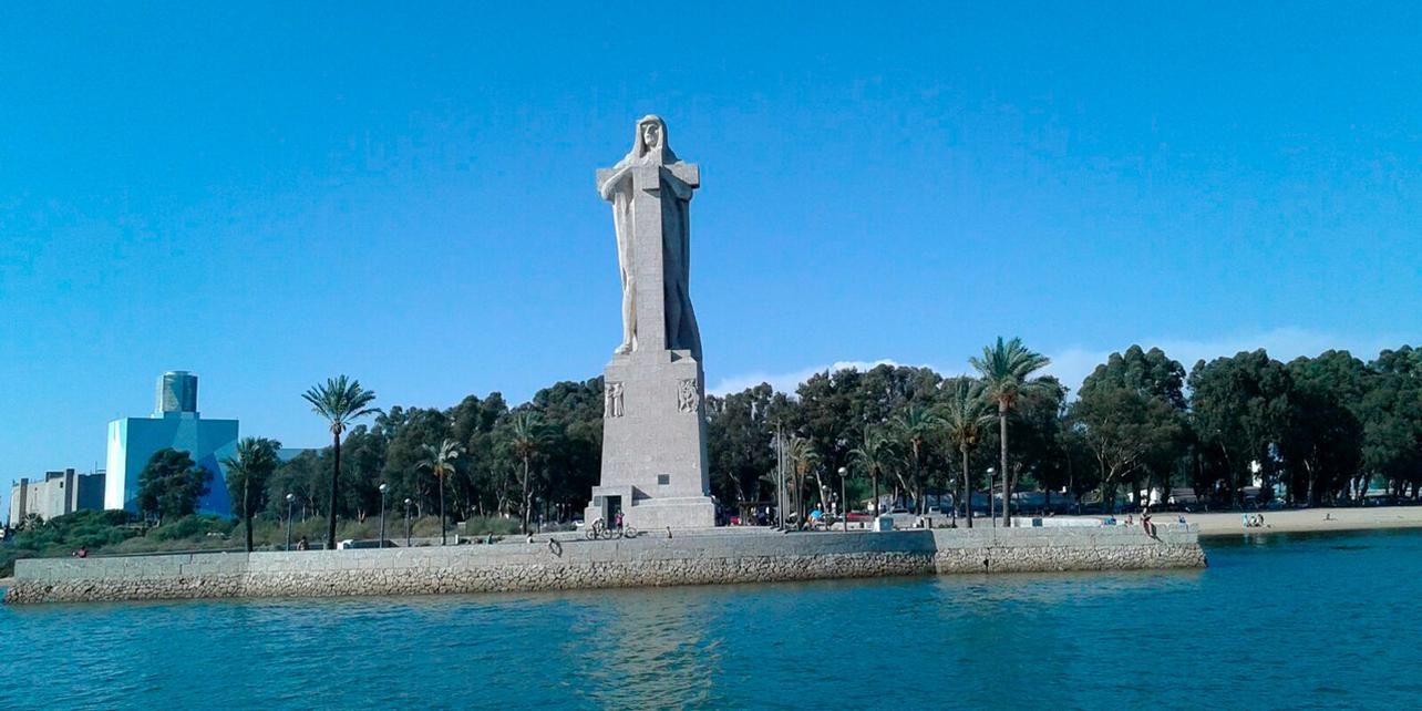 Monumento a la Fe Descubridora Monumento a la Fe Descubridora