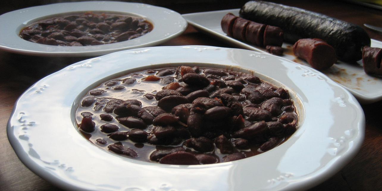Alubias rojas con morcilla Alubias rojas con morcilla