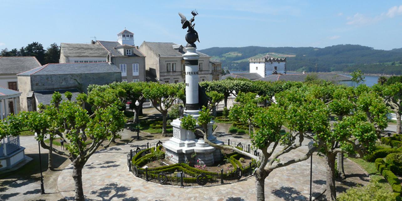 Monumento a Fernando Villaamil Monumento a Fernando Villaamil