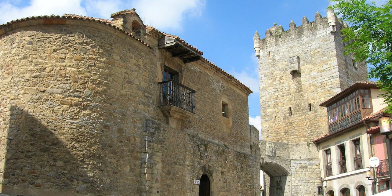 Museo Prerrománico de San Martín de Salas Museo Prerrománico de San Martín de Salas