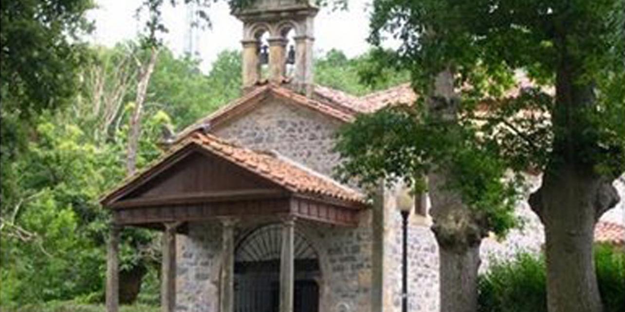 Capilla y robledal de San Antonio Capilla y robledal de San Antonio