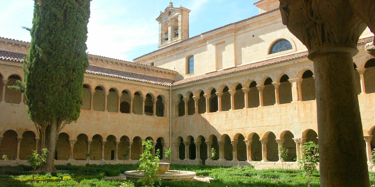 Monasterio benedictino de Santo Domingo de Silos Monasterio benedictino de Santo Domingo de Silos