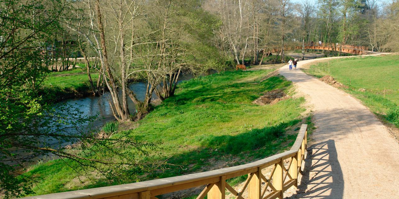 Paseo fluvial Paseo fluvial