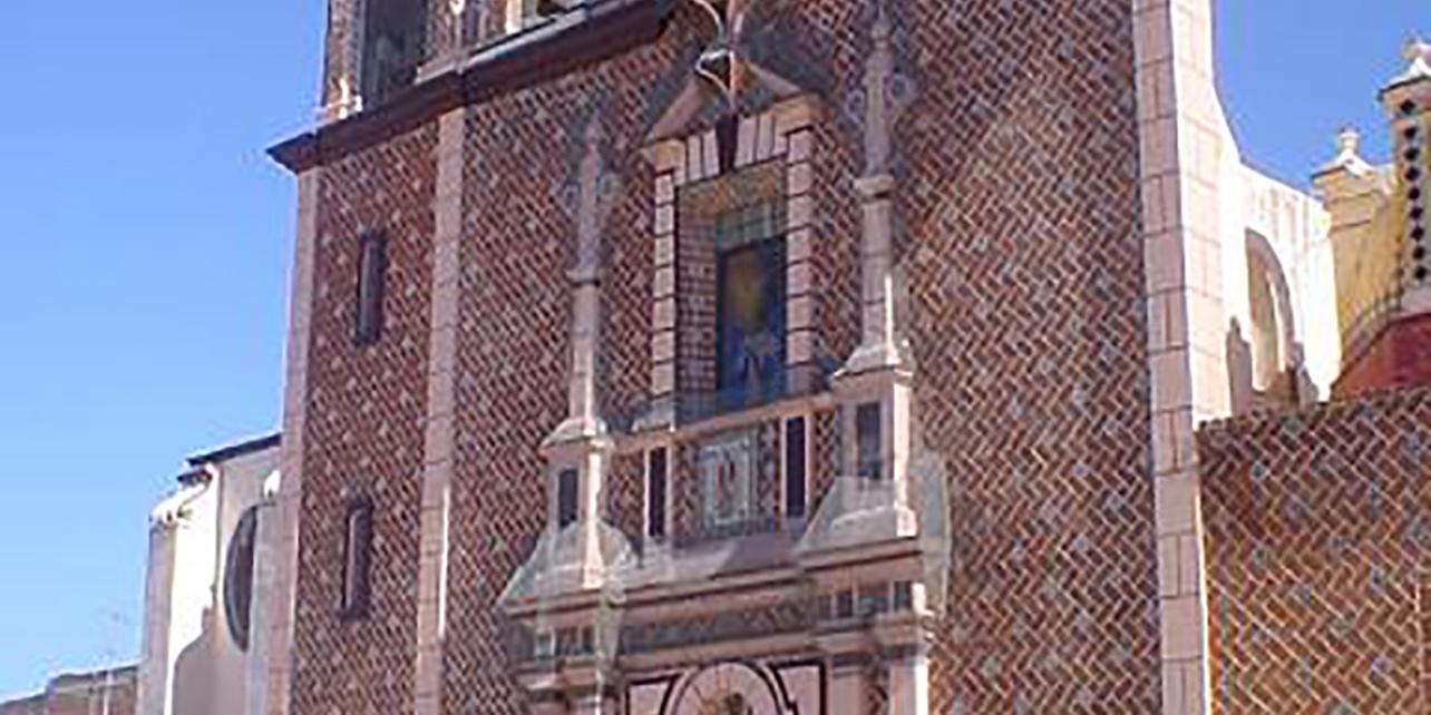 Parroquia de San Martín de Tours Parroquia de San Martín de Tours