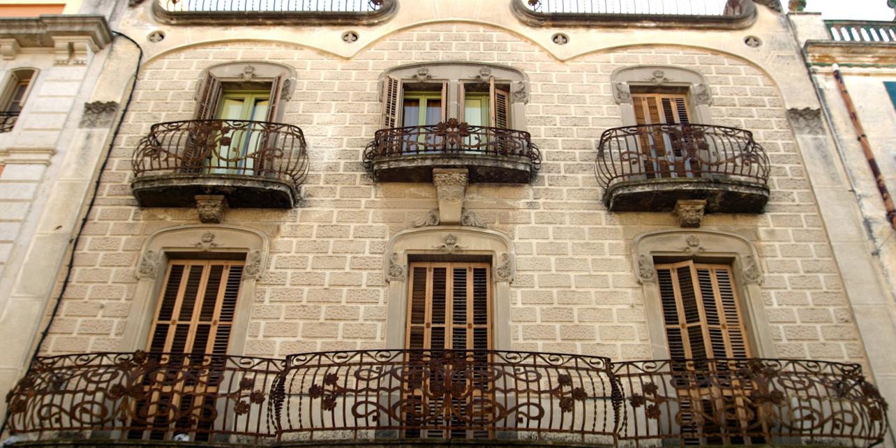 Casa Lluís Mestres Casa Lluís Mestres