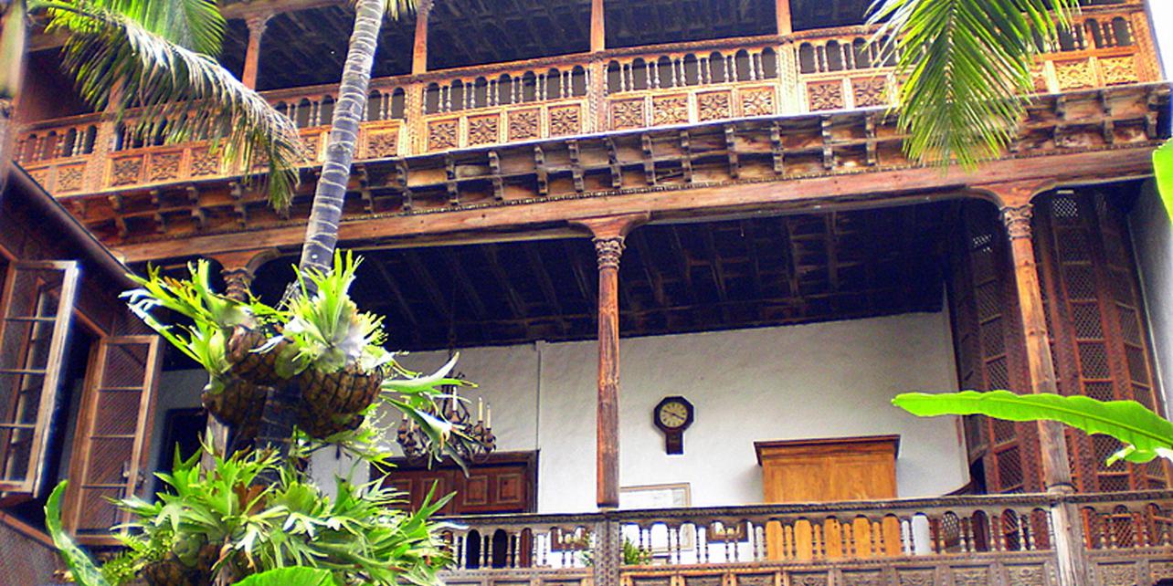 Casa de los Balcones Casa de los Balcones