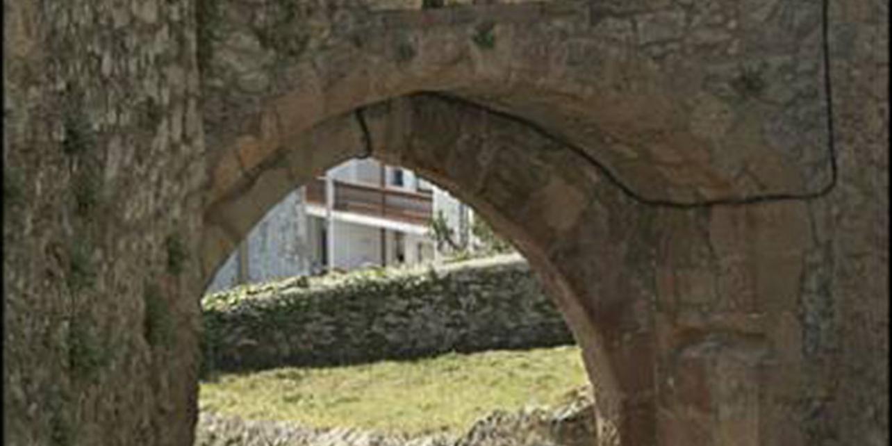 Muralla de San Vicente de la Barquera Muralla de San Vicente de la Barquera