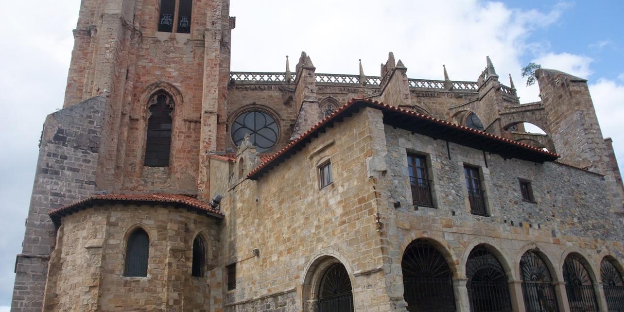 Iglesia de Santa María de la Asunción Iglesia de Santa María de la Asunción