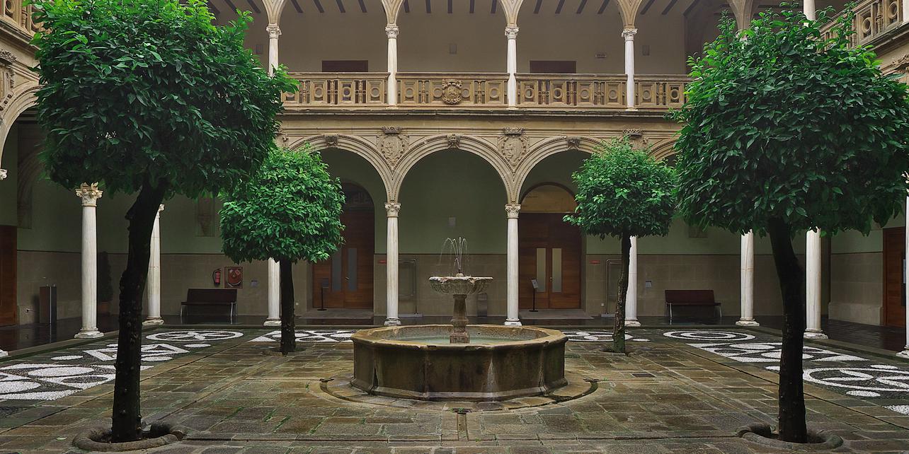Palacio de Jabalquinto Palacio de Jabalquinto