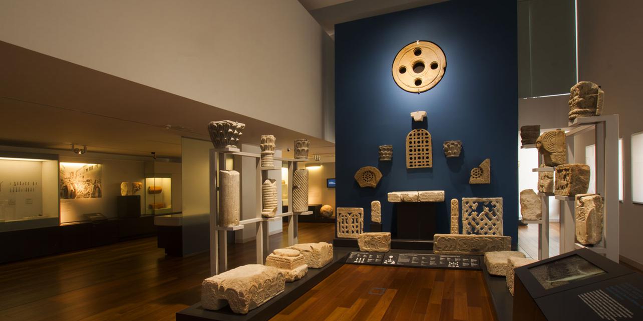 Museo Arqueológico de Oviedo Museo Arqueológico de Oviedo