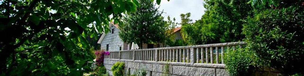 Adegas Arousa Adegas Arousa