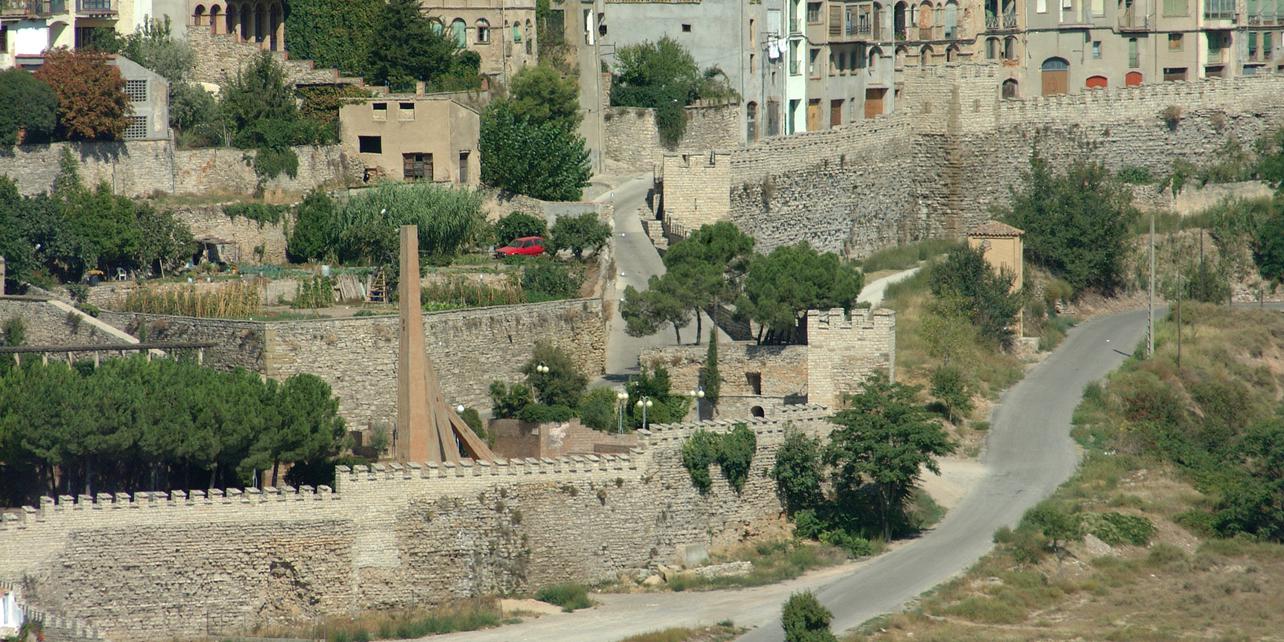 Muralla medieval de Cervera Muralla medieval de Cervera