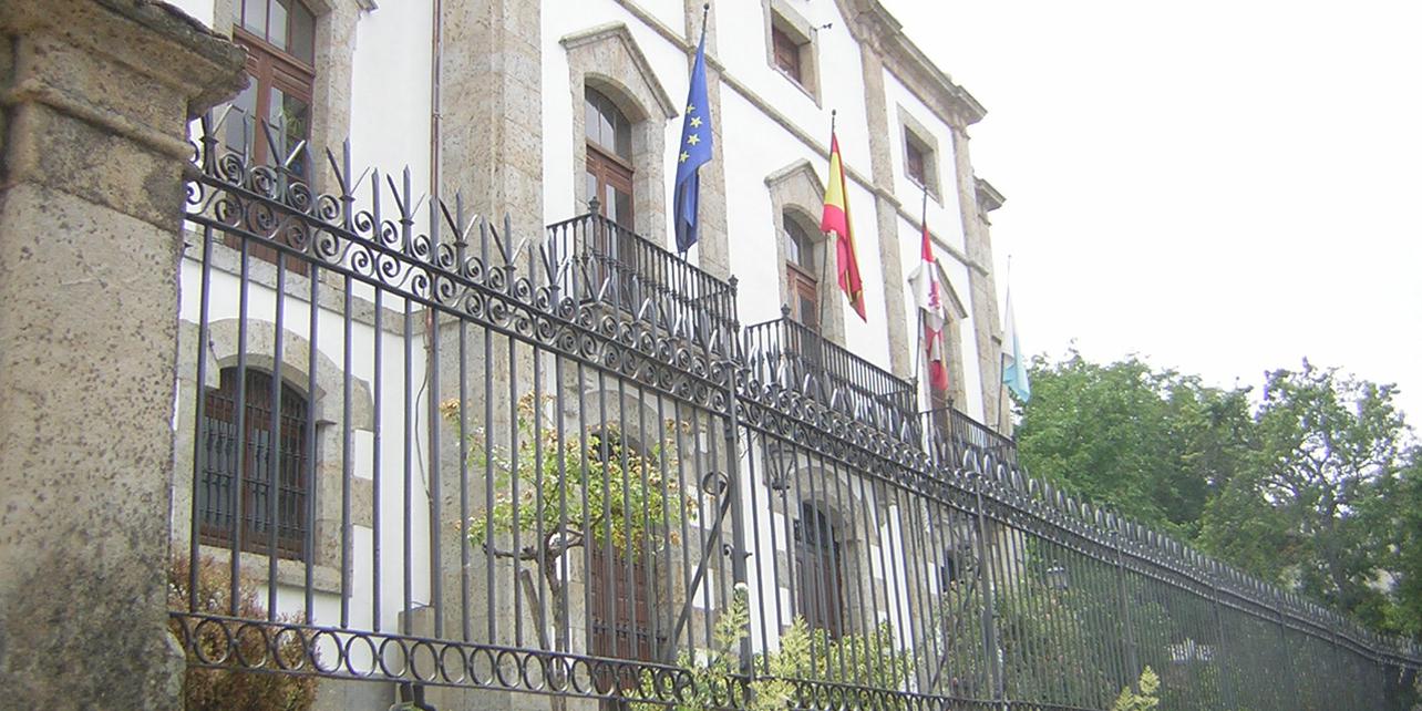 Ayuntamiento de Candelario Ayuntamiento de Candelario