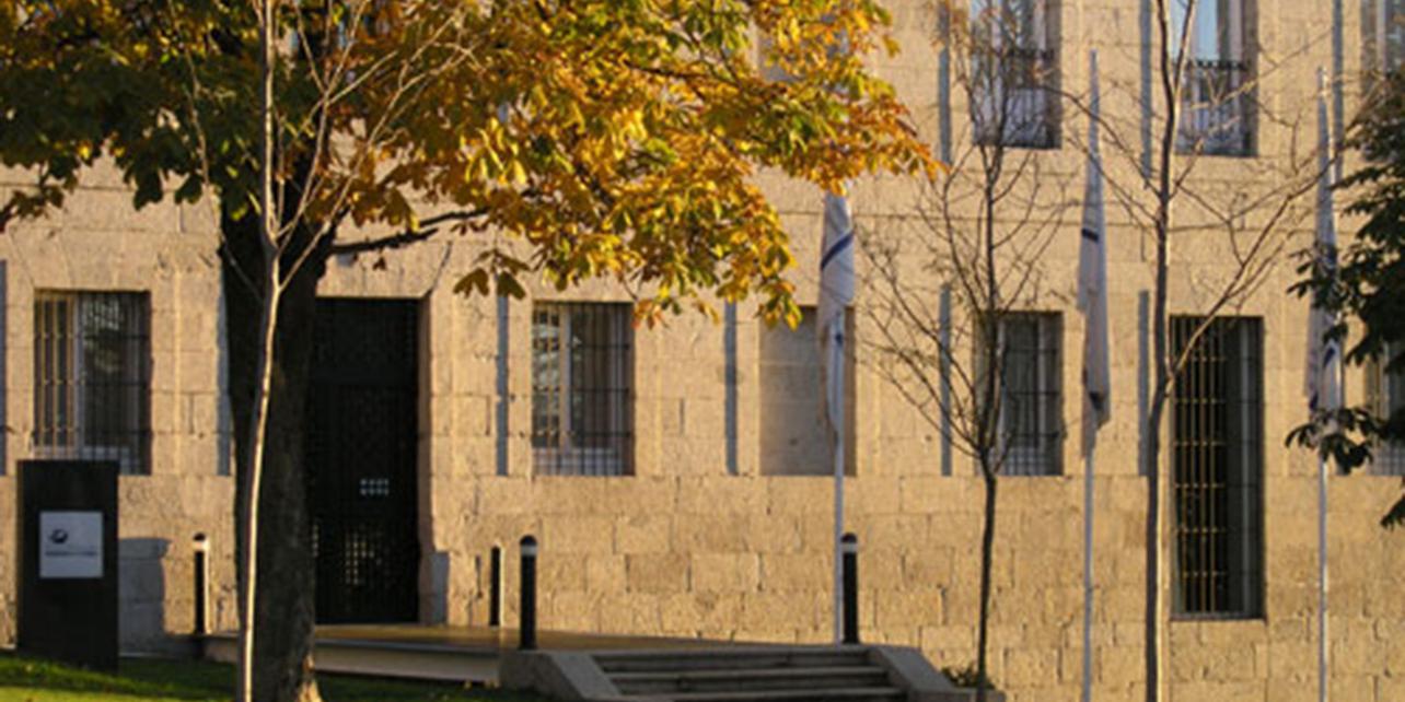 Casa de las familias de los Infantes o casa de Peláez Casa de las familias de los Infantes o casa de Peláez