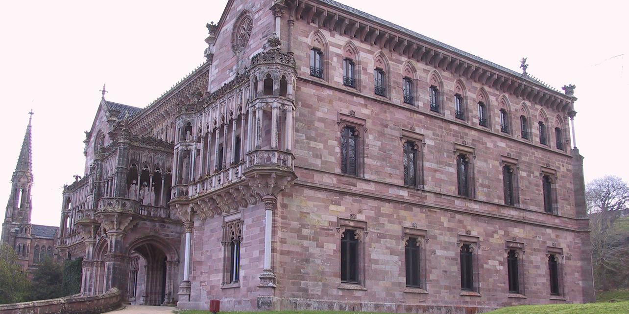 Palacio de Sobrellano Palacio de Sobrellano
