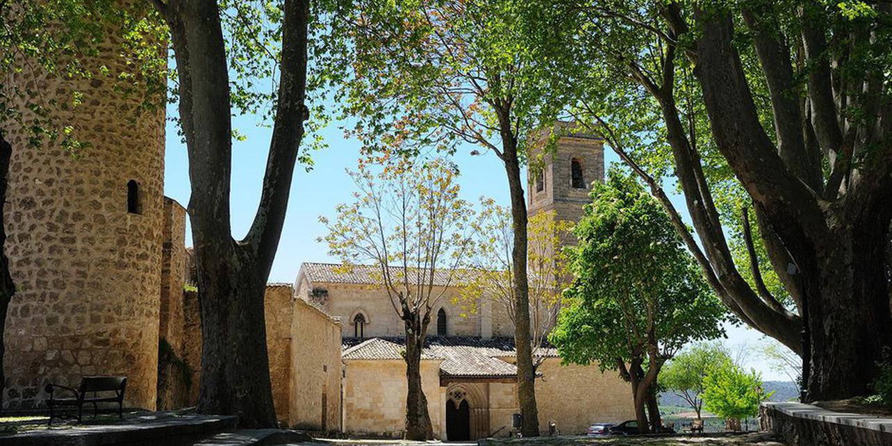 Iglesia de Santa María de la Peña Iglesia de Santa María de la Peña