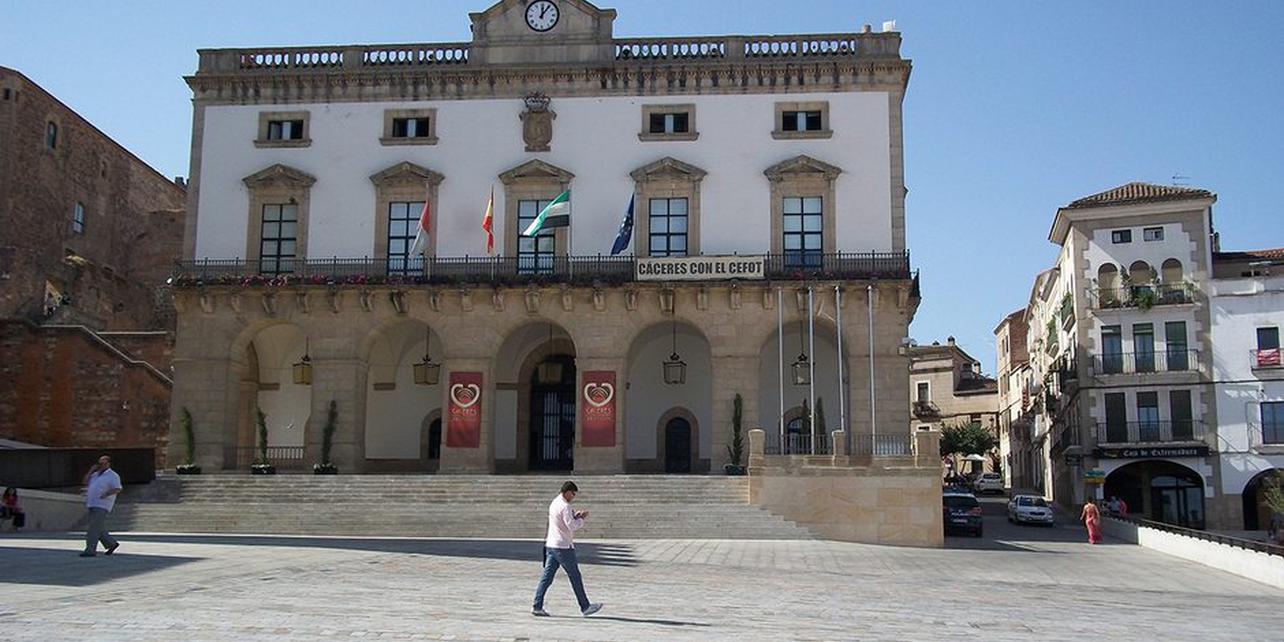 Ayuntamiento de Cáceres Ayuntamiento de Cáceres