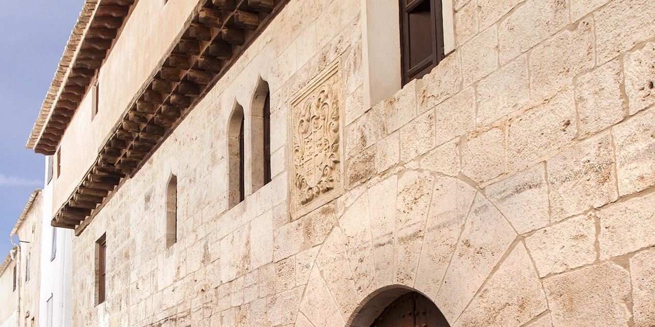 Palacio del Cid / Museo del Vino Palacio del Cid / Museo del Vino