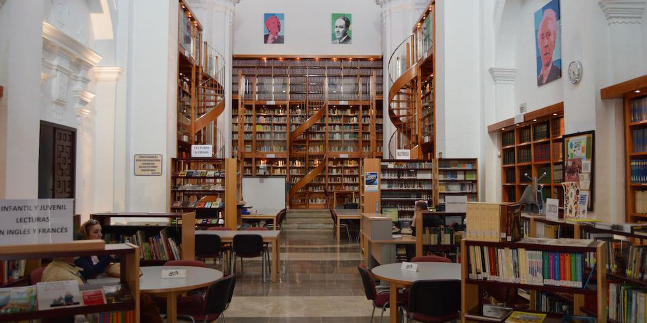 Biblioteca Municipal Arturo Gazul Biblioteca Municipal Arturo Gazul