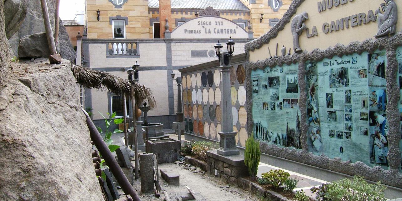 Museo "La Cantera" Museo "La Cantera"