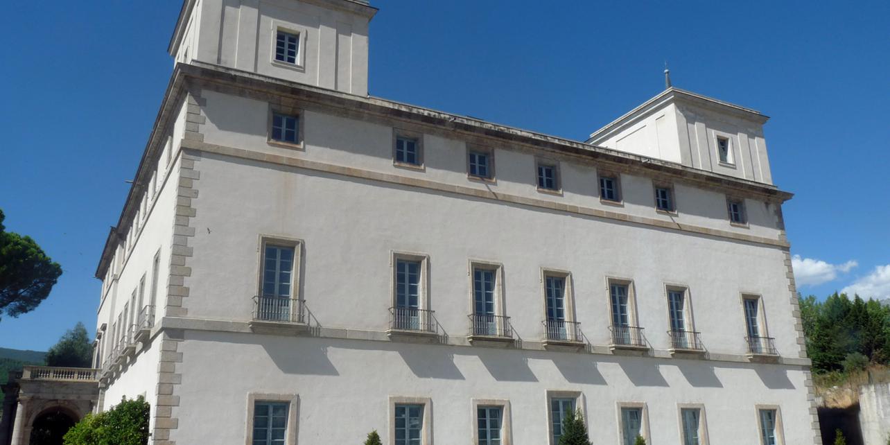 Palacio de La Mosquera Palacio de La Mosquera
