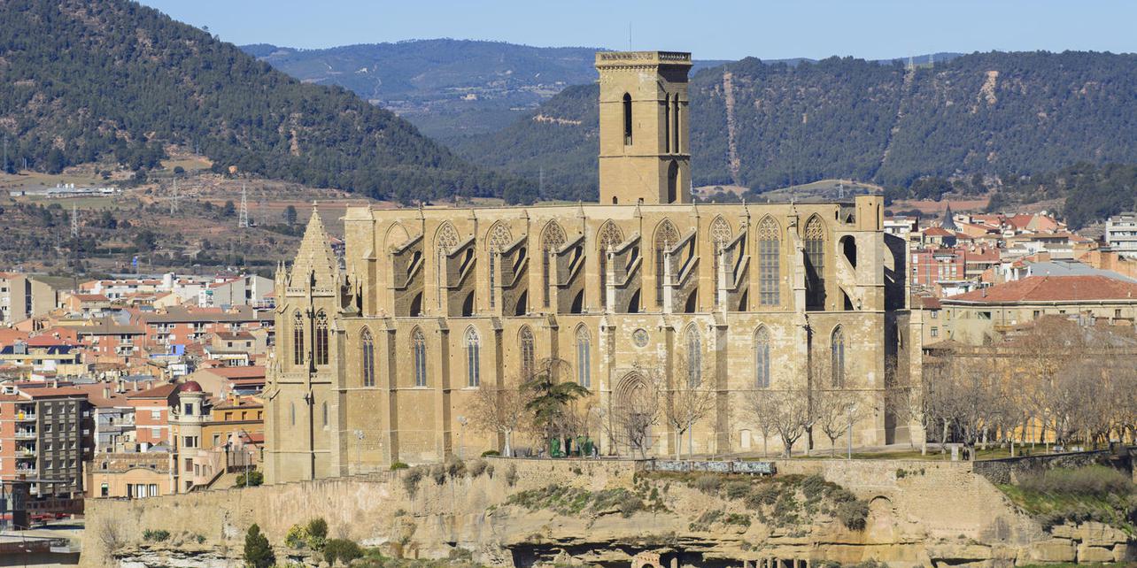 Basílica de Santa María Basílica de Santa María