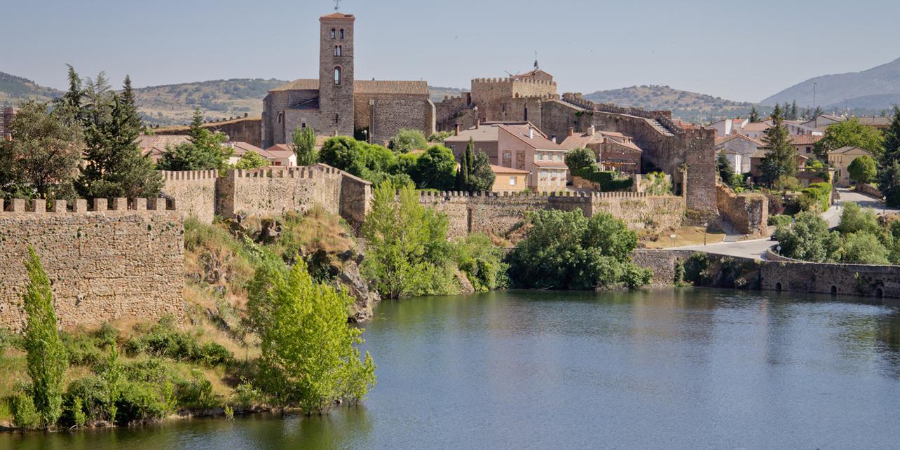 Muralla de Buitrago del Lozoya Muralla de Buitrago del Lozoya