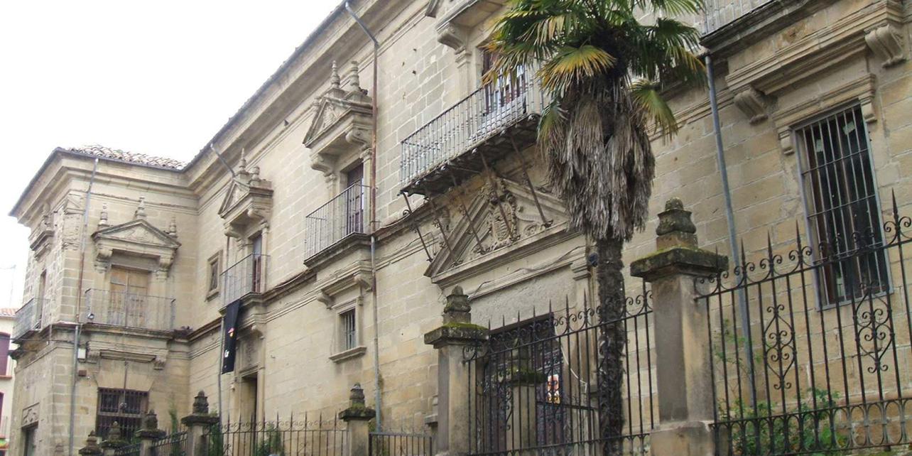 Palacio de los Busianos Palacio de los Busianos