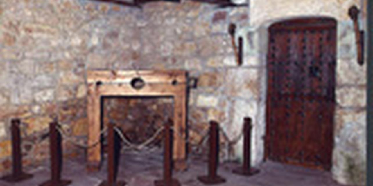 Museo del Calabozo del Real Valle de Cabezón de la Sal Museo del Calabozo del Real Valle de Cabezón de la Sal