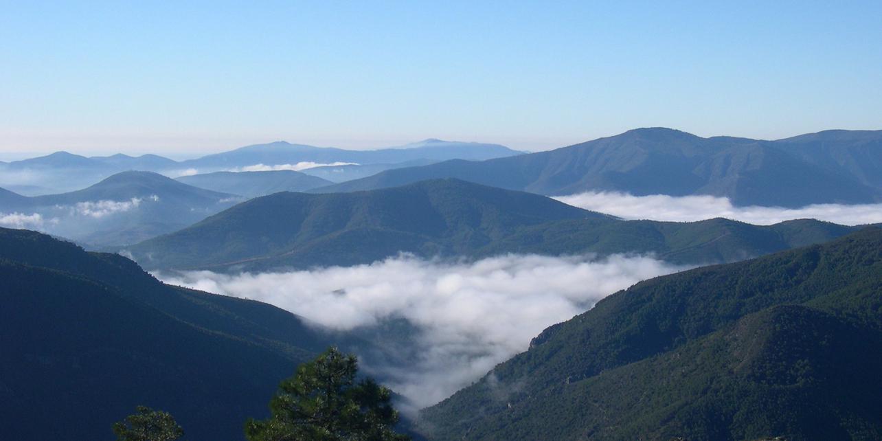 Parque Natural Las Batuecas-Sierra de Francia Parque Natural Las Batuecas-Sierra de Francia