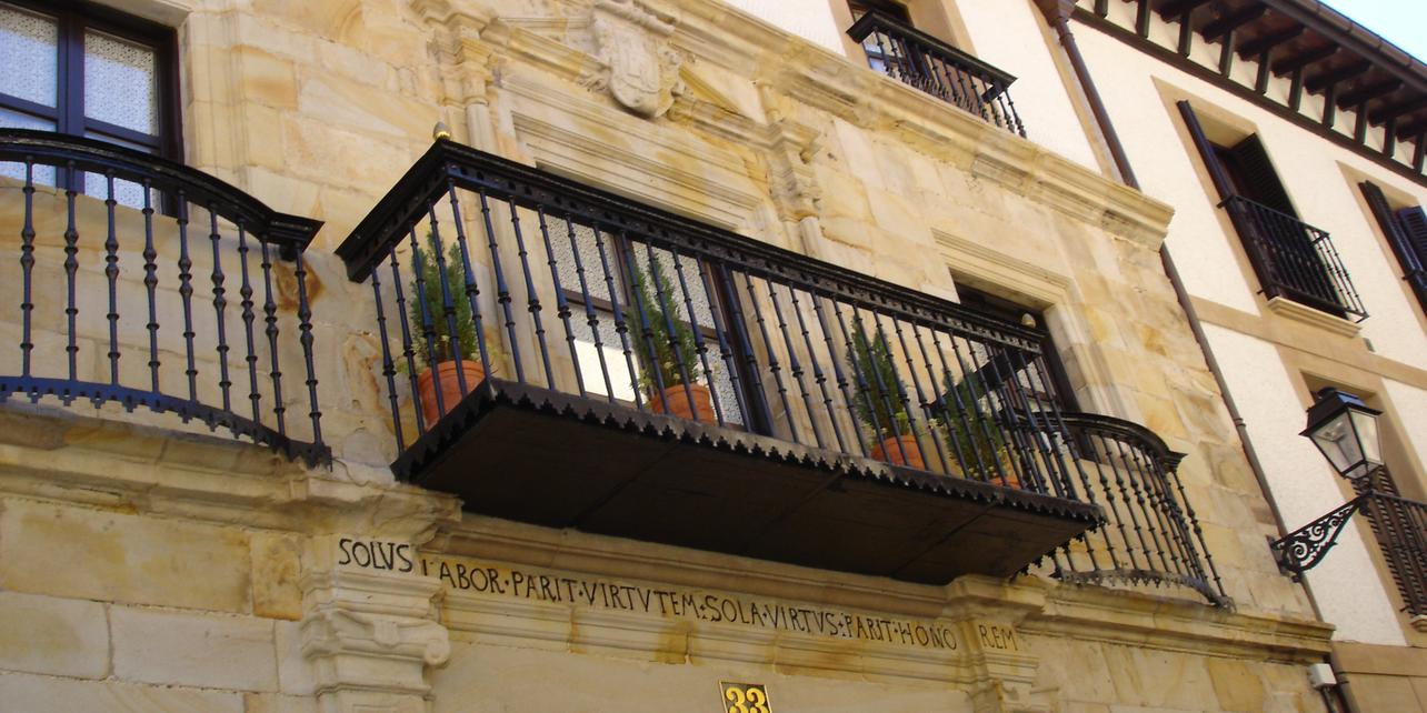 Palacio de Bañez de Artazubiaga Palacio de Bañez de Artazubiaga