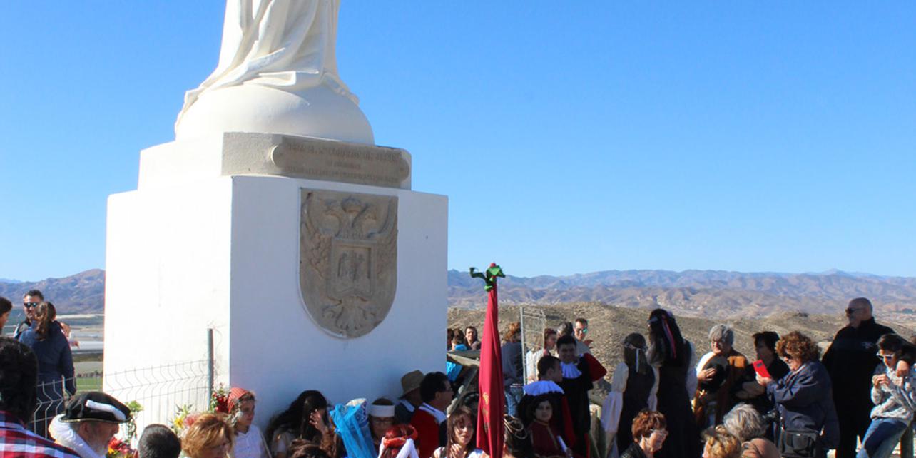 Mirador y ermita en el Cerro del Espíritu Santo Mirador y ermita en el Cerro del Espíritu Santo