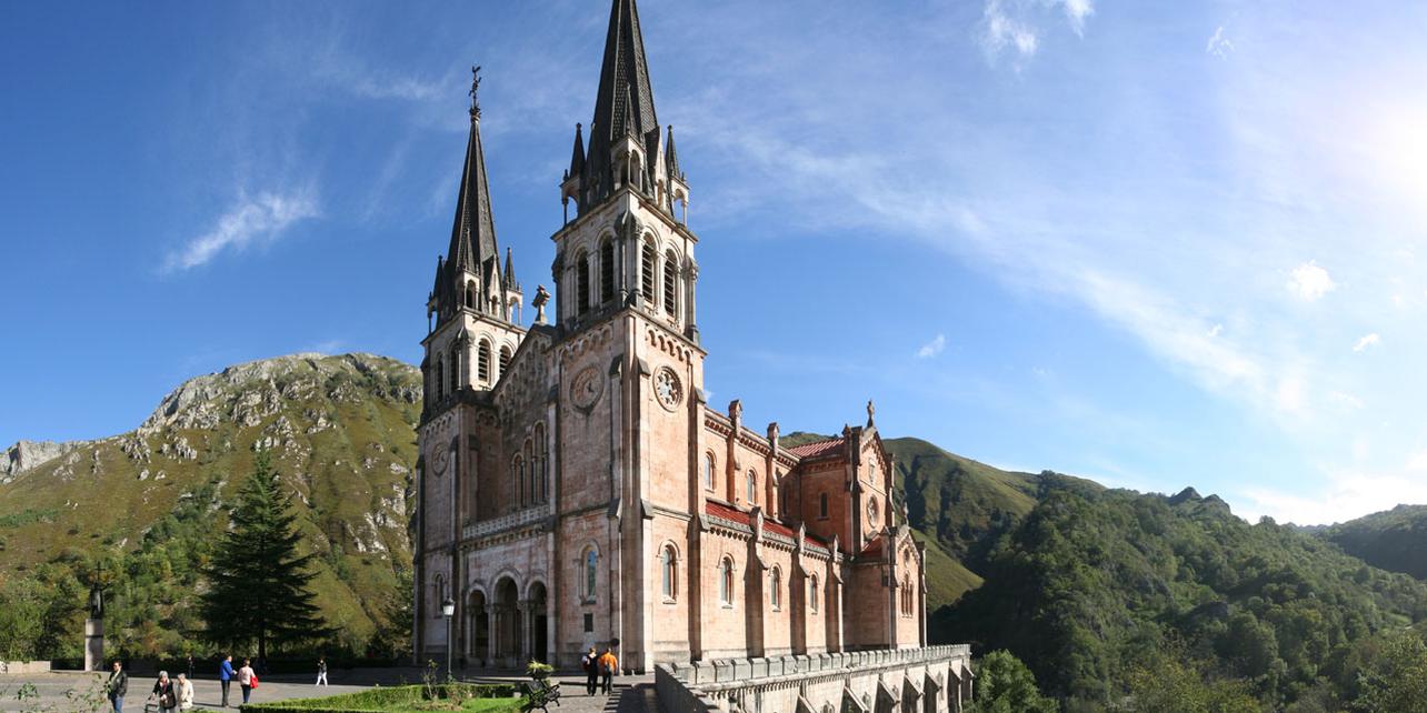 Basílica de Covadonga Basílica de Covadonga
